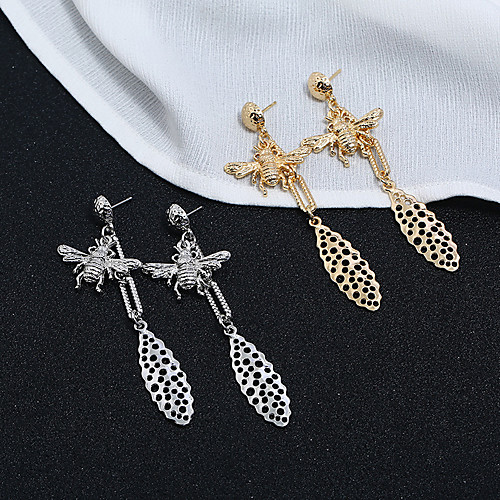 Women's Earrings Holiday Wedding Birthday Romantic Earrings Jewelry Gold / Silver For Date Street Festival 1 Pair
Women's Earrings Holiday Wedding Birthday Romantic Earrings Jewelry Gold / Silver For Date Street Festival 1 Pair