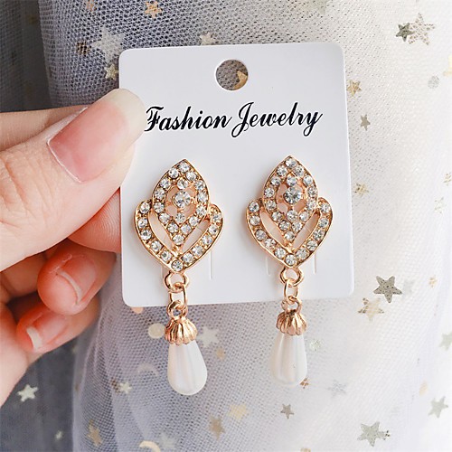 Women's Earrings Holiday Wedding Birthday Romantic Earrings Jewelry Gold For Date Street Festival 1 Pair
Women's Earrings Holiday Wedding Birthday Romantic Earrings Jewelry Gold For Date Street Festival 1 Pair