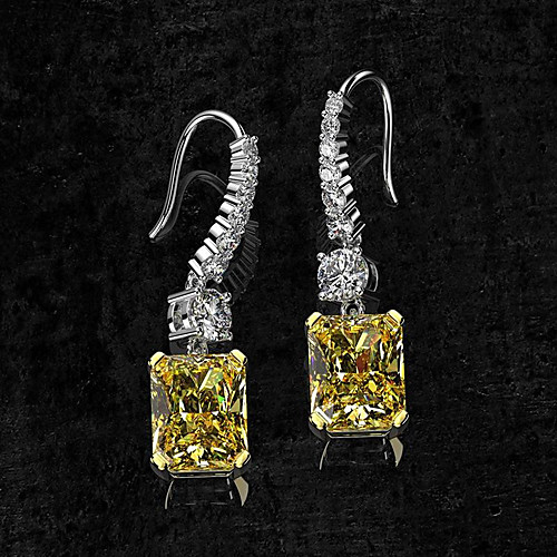 8 carat Synthetic Diamond Earrings Alloy For Women's Redian cut Ladies Stylish Simple Luxury Wedding Party Evening Formal High Quality Big 1 Pair
8 carat Synthetic Diamond Earrings Alloy For Women's Redian cut Ladies Stylish Simple Luxury Wedding Party Evening Formal High Quality Big 1 Pair