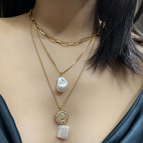 Women's Pendant Necklace Necklace Classic Lucky Elegant Vintage Trendy Fashion Imitation Pearl Chrome Gold 57 cm Necklace Jewelry 3pcs For Party Evening Prom Street Birthday Party Festival
Women's Pendant Necklace Necklace Classic Lucky Elegant Vintage Trendy Fashion Imitation Pearl Chrome Gold 57 cm Necklace Jewelry 3pcs For Party Evening Prom Street Birthday Party Festival