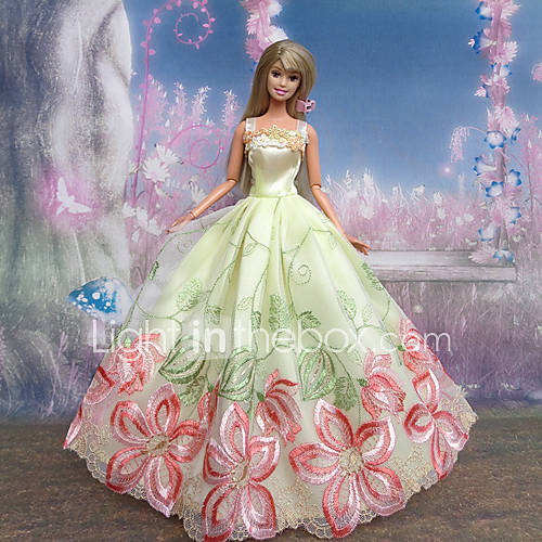 essays on barbie doll essays on barbie doll