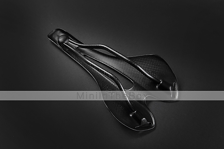 Selle 100 % carbone Kszpfd1470380400555