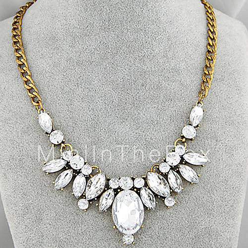 Elegant Rhinestone Statement Necklace 1480205 2017 8.99